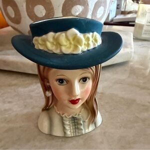 Brinns China Teen head vase 4.5” Super Rare 1967 EUC